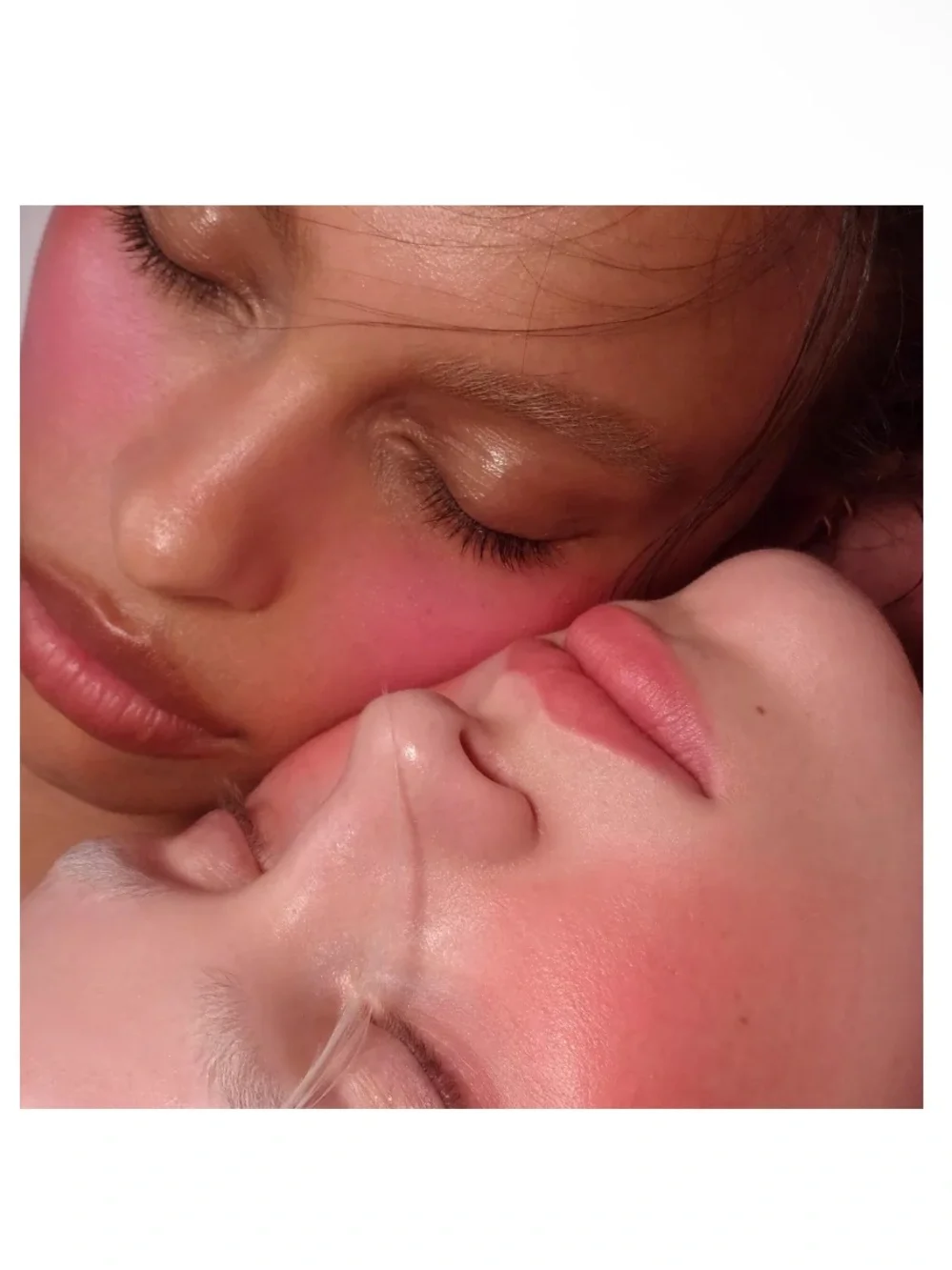 KYLIE COSMETICS Powder Blush Stick Color Breakfast in Bed bubblegum pink
